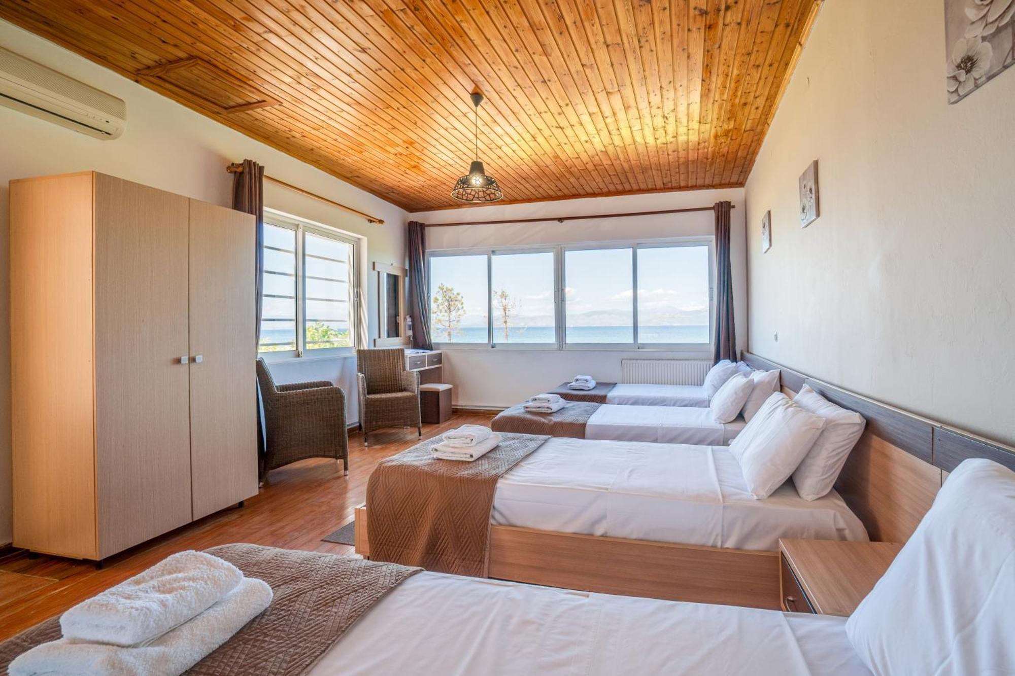 Sandy Beach Houses - Sea View カボス エクステリア 写真